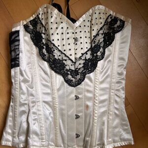 Cream Halterneck Burlesque Corset